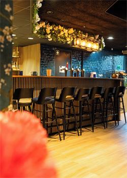 Restaurant ambiance